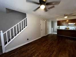 featured image of 827 Richmond St Apt C #CH