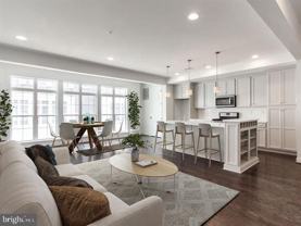 318 Mayer Pl - Photo 1 of 1