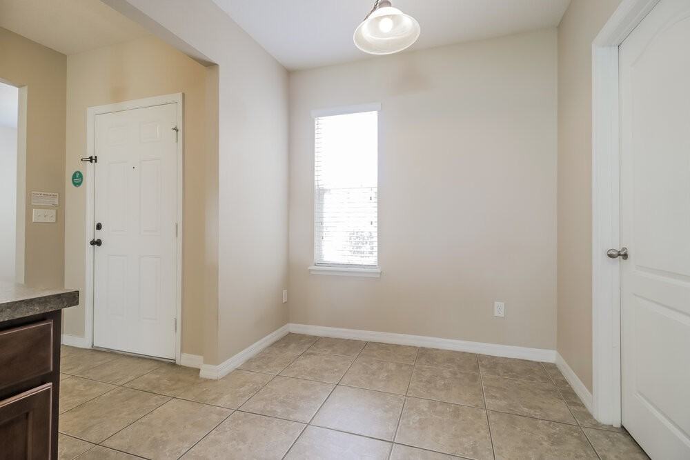 703 Lake Douglas Dr - Photo 5 of 16