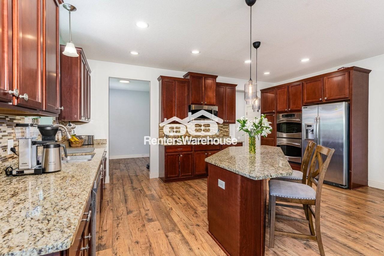 17582 Gerdine Path - Photo 3 of 39