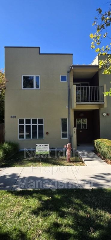 501 S 14th St #101 - Photo 2 of 21