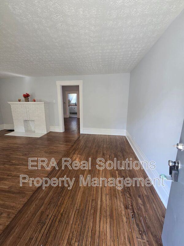 139 Belvidere Ave - Photo 3 of 38