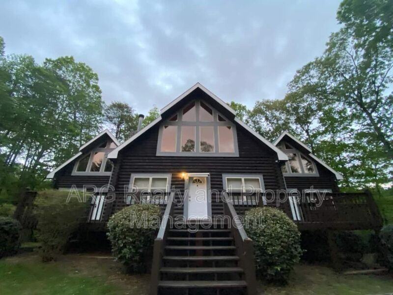 101 Yellow Bluff Rd #C - Photo 2 of 12