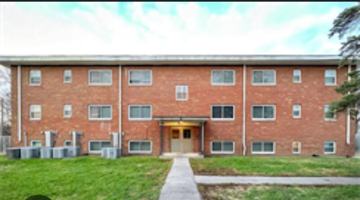 featured image of 2904 S Pennsylvania St #B05