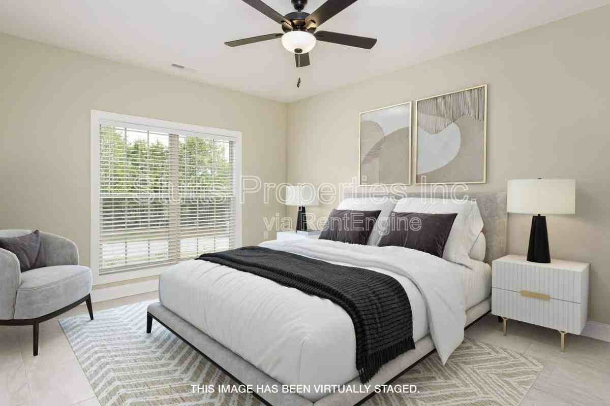 109 Bentbrook Dr - Photo 3 of 9