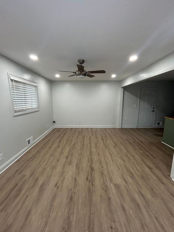 1875 Dunlap Ave - Photo 2 of 6