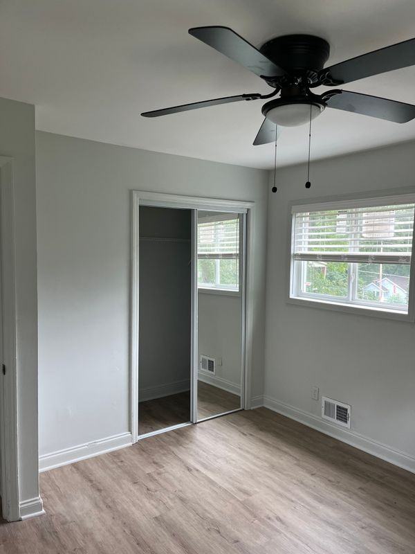 1875 Dunlap Ave - Photo 3 of 6