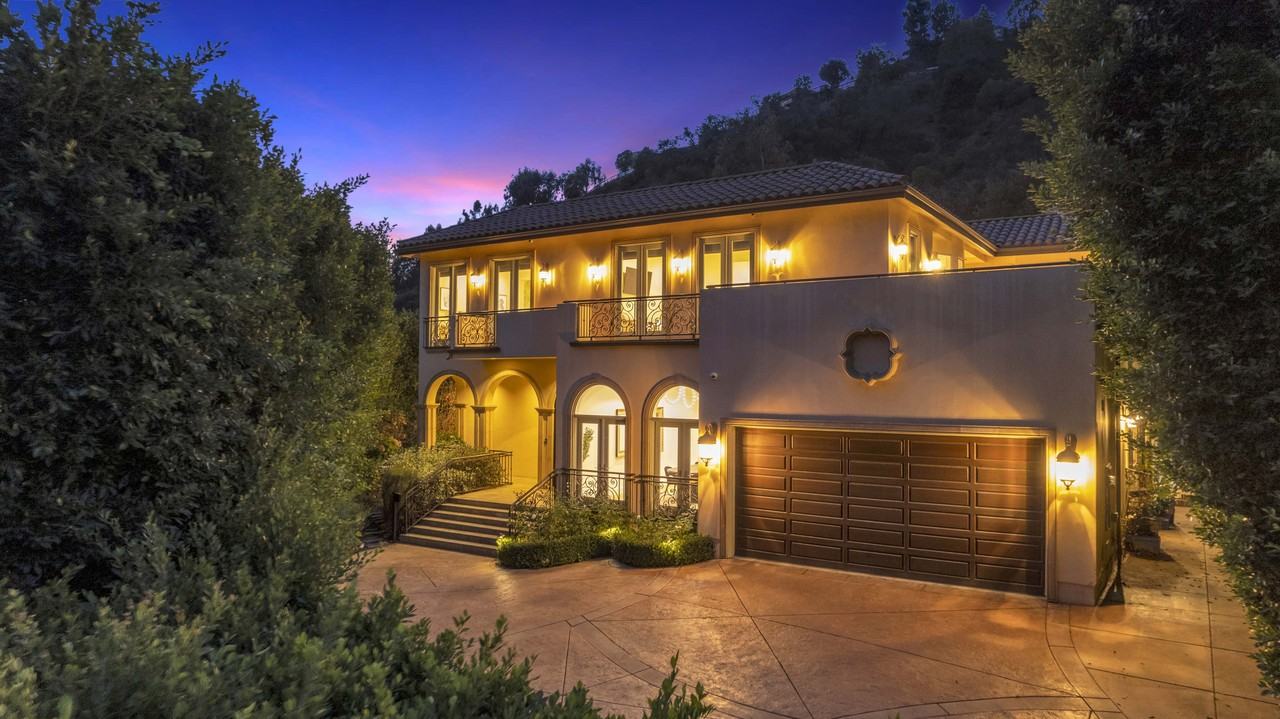 1447 San Ysidro Dr #NA - Photo 3 of 50