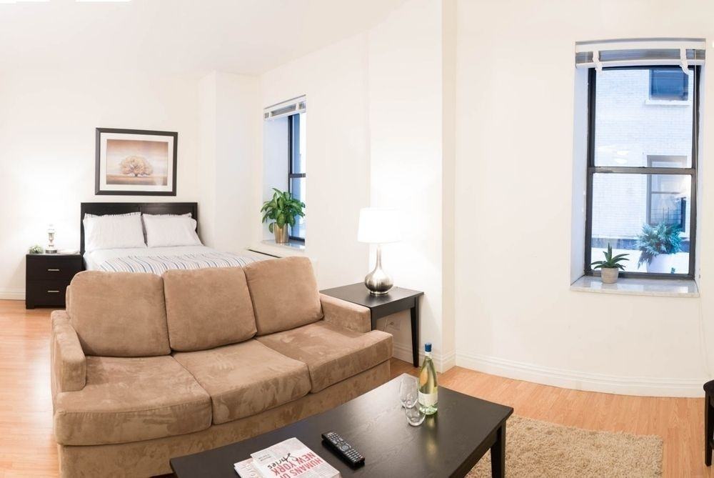 W 34th St #3A1 - Photo 3 of 11