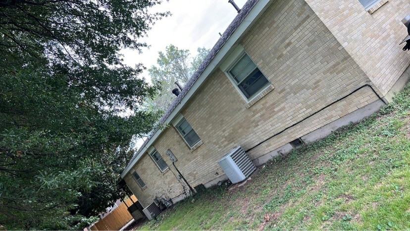 808 Davis Blvd - Photo 3 of 20