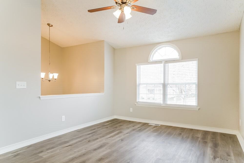 5848 Brambleton Ave - Photo 5 of 17