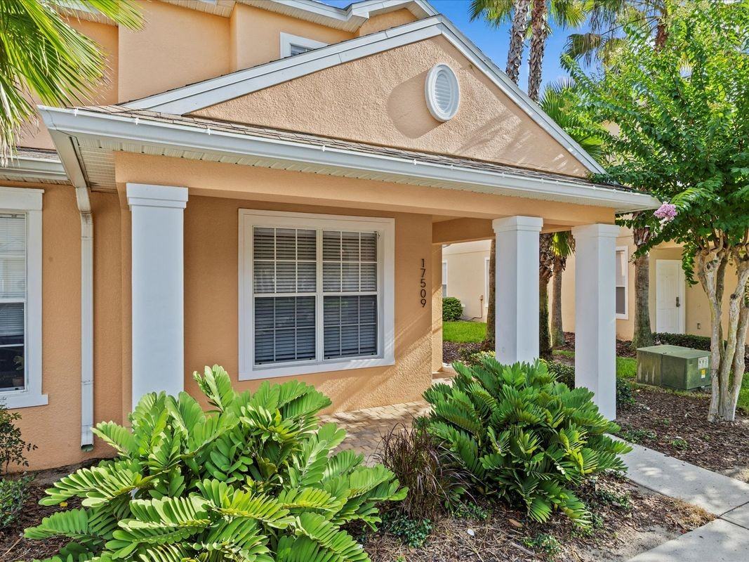 17509 Blessing Dr - Photo 2 of 29