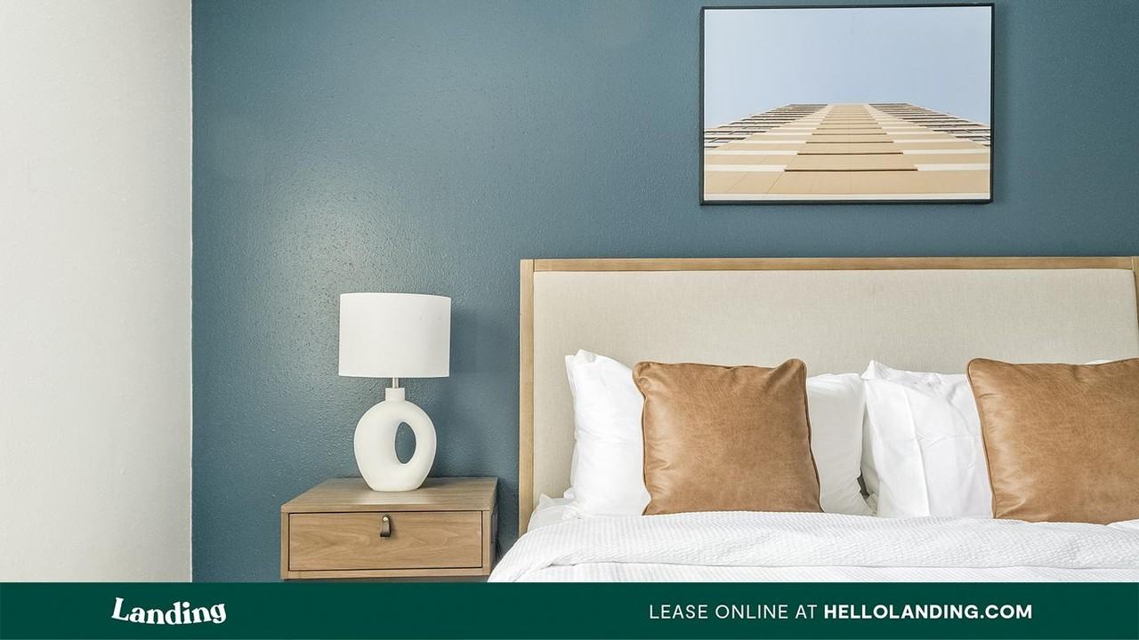 5331 Beverly Hill St - Photo 4 of 50