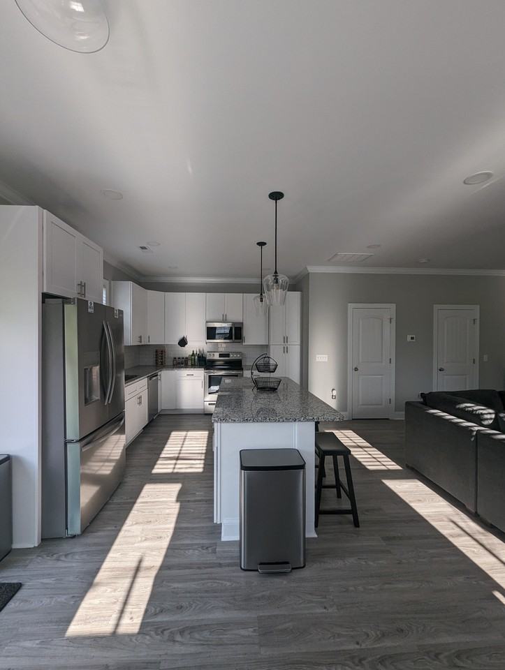 1101 Fanning St #1 - Photo 6 of 16