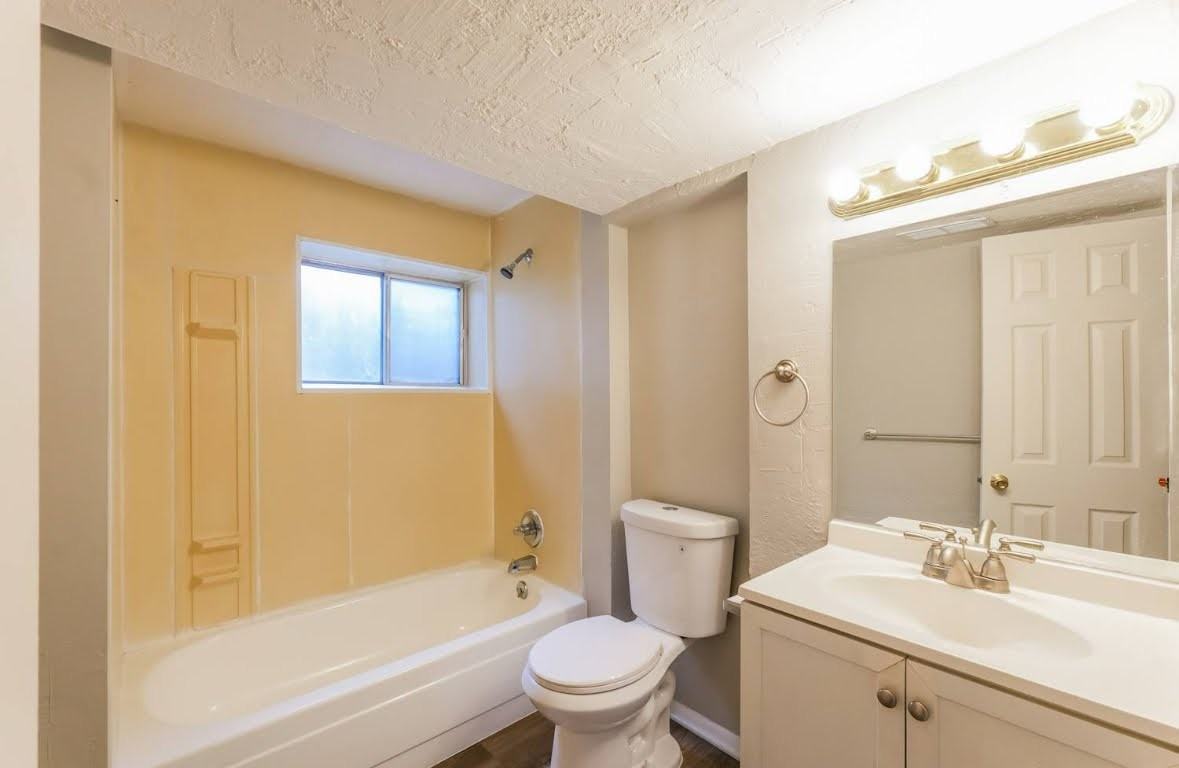 Wordsworth Cir S #80916 - Photo 2 of 10