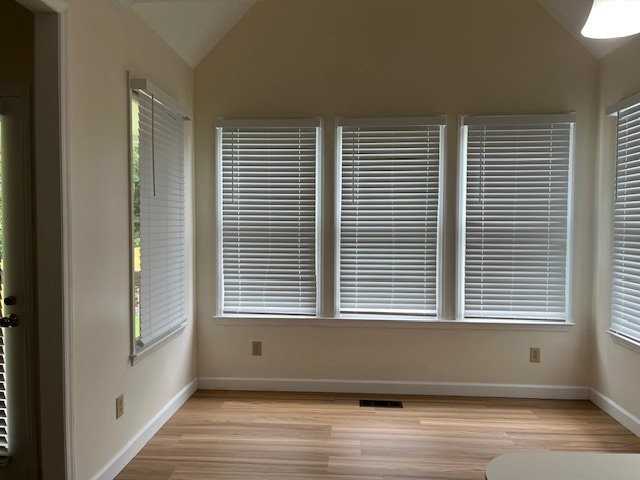 4409 Easthampton Dr - Photo 4 of 33