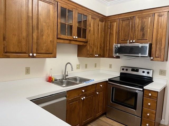 4409 Easthampton Dr - Photo 7 of 33