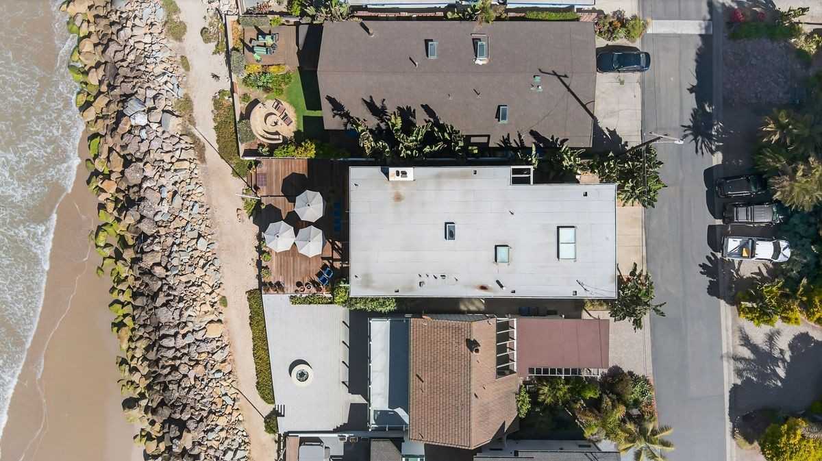 5432 Rincon Beach Park Dr - Photo 2 of 26