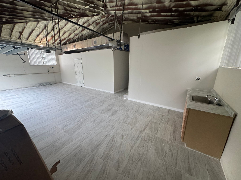 1895 Nw 175th St - Photo 7 of 9