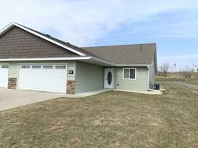 940 E Wisconsin St - Photo 1 of 1