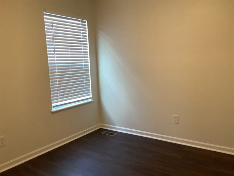 167 Faulkner Dr - Photo 3 of 10