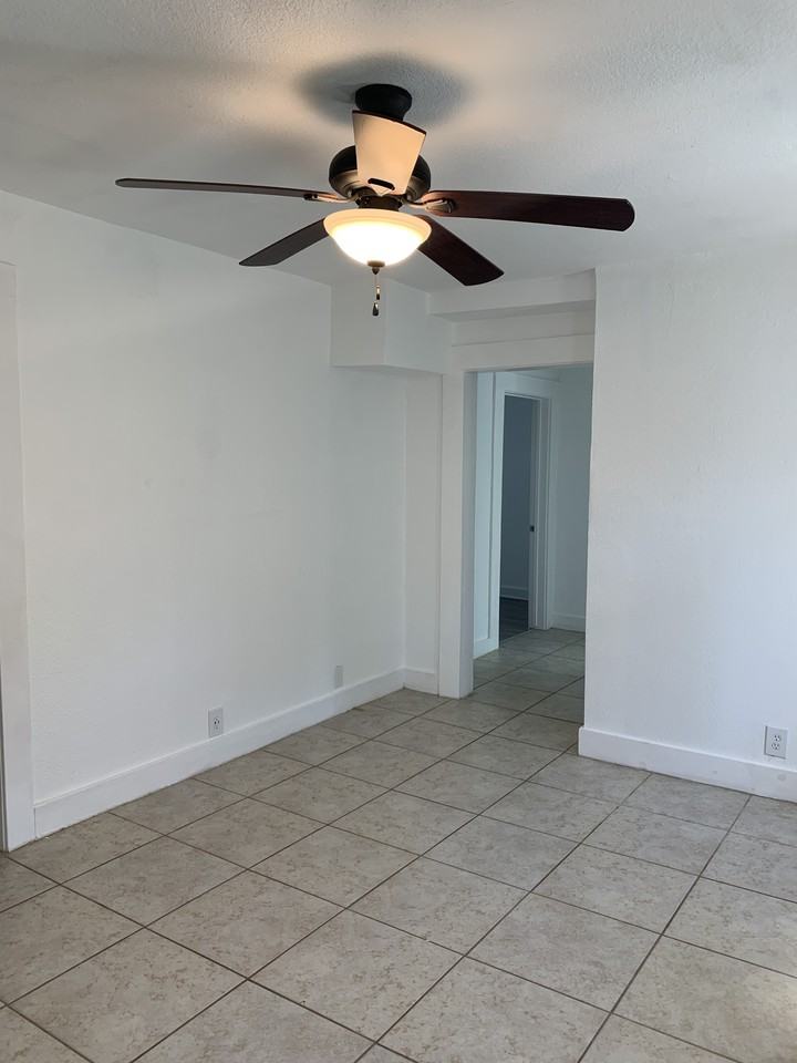 3116 40th St #NA - Photo 5 of 25