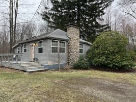 785 Gunton Dr #NA - Photo 1 of 1