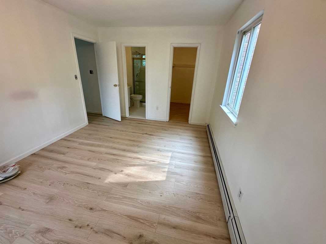 12 Dundalk Road - Photo 3 of 11