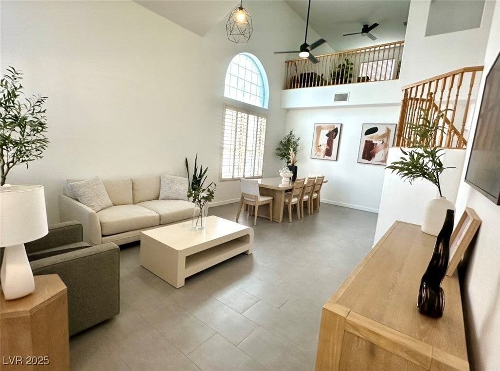 2030 Hobbyhorse Ave - Photo 3 of 33