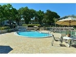 1524 Lakeview Rd - Photo 4 of 31