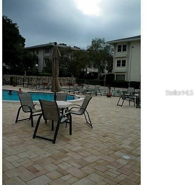 1524 Lakeview Rd - Photo 5 of 31