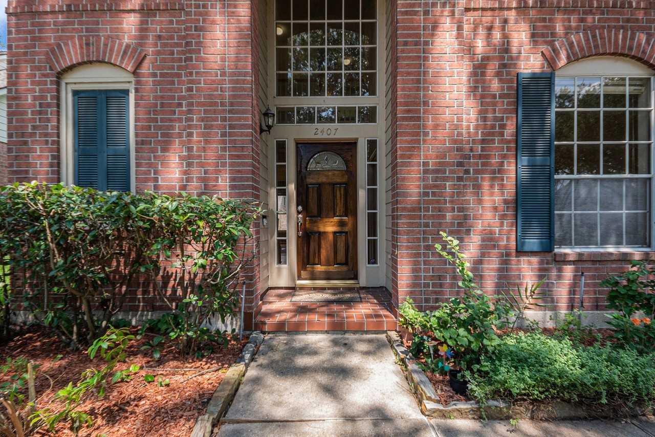 2407 Gentle Brook Ct - Photo 5 of 28