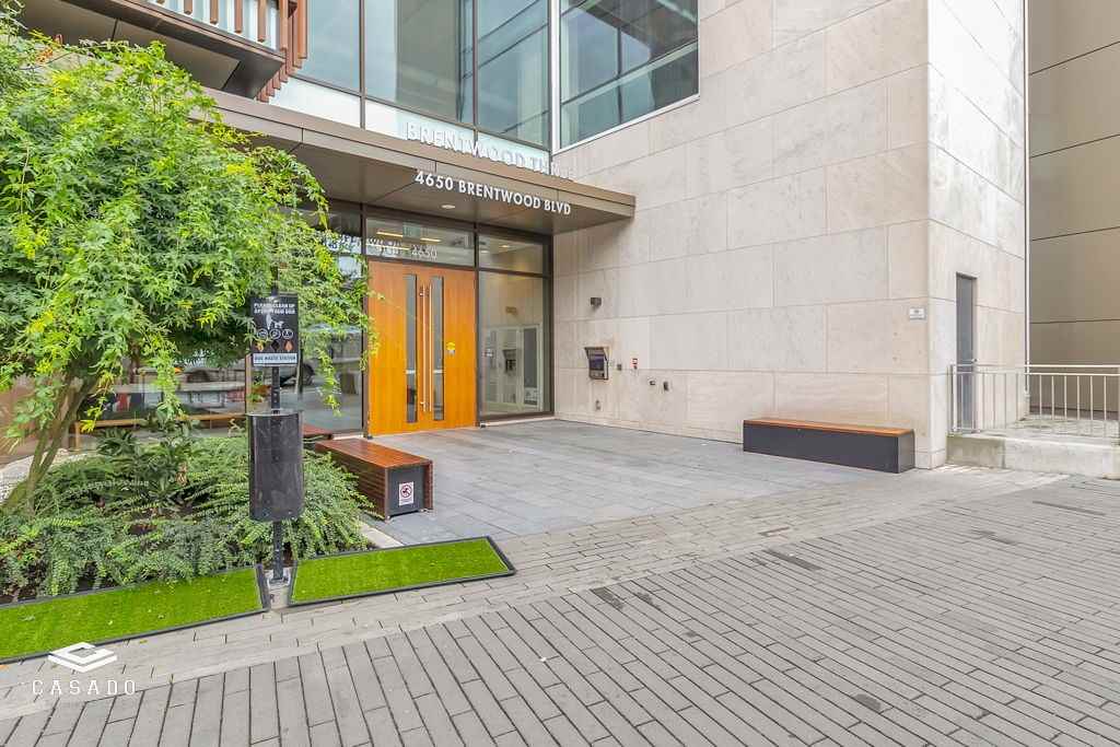 4650 Brentwood Boulevard - Photo 3 of 20