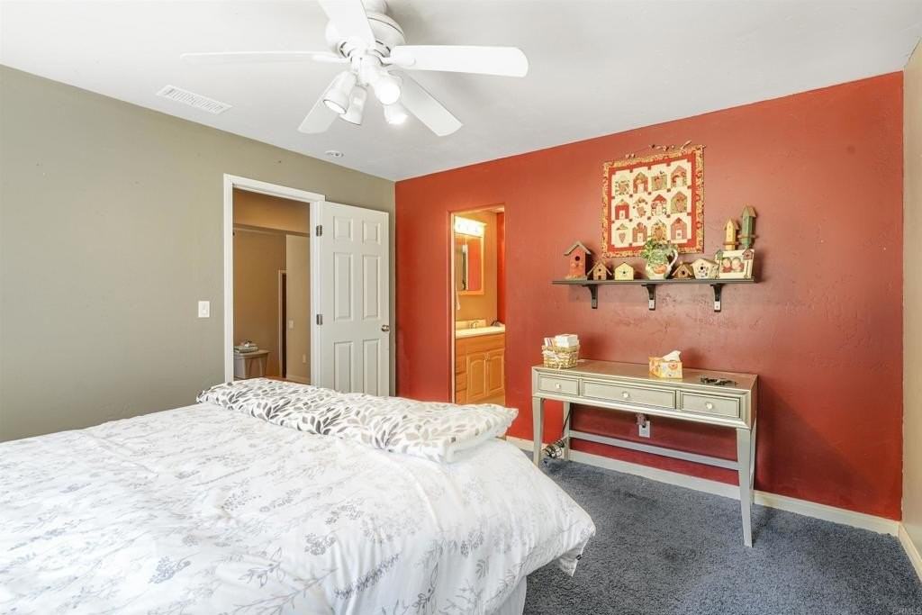 29012 Oak Ln - Photo 2 of 38