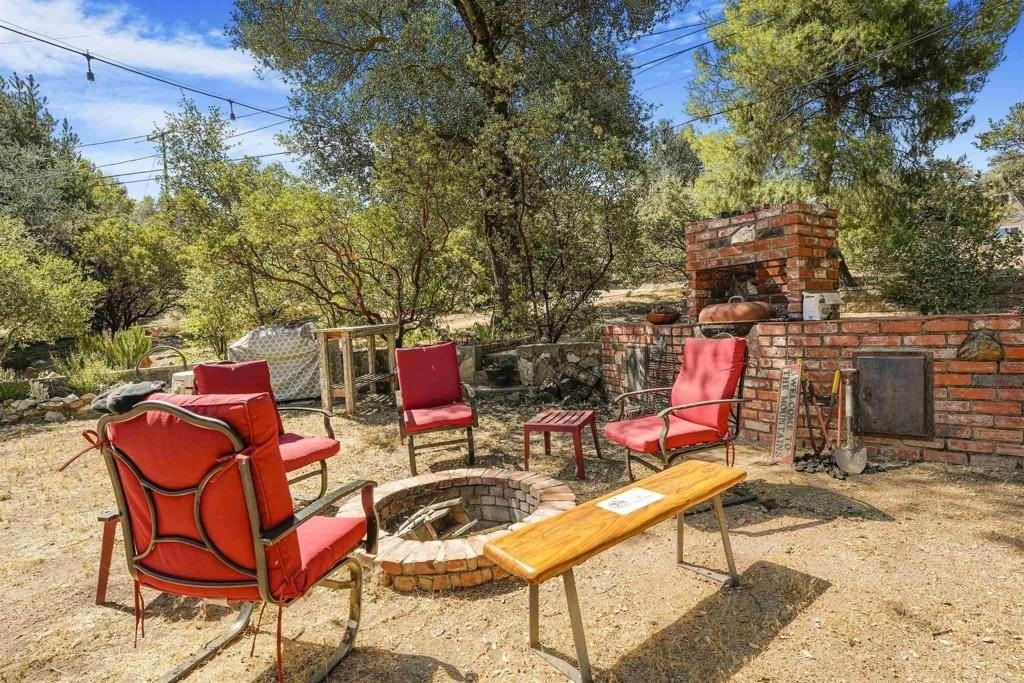 29012 Oak Ln - Photo 6 of 38