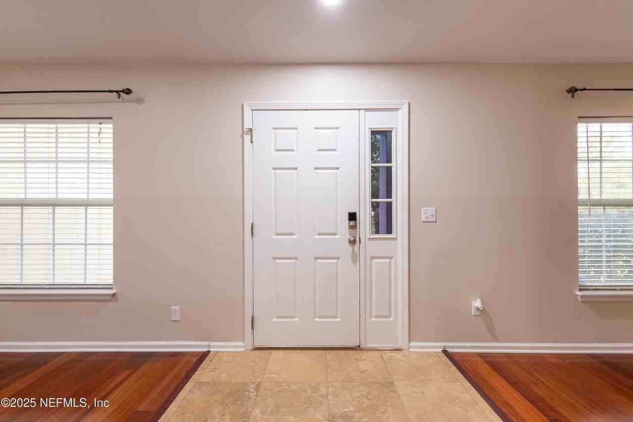 1341 Grey Feather Ln - Photo 3 of 33