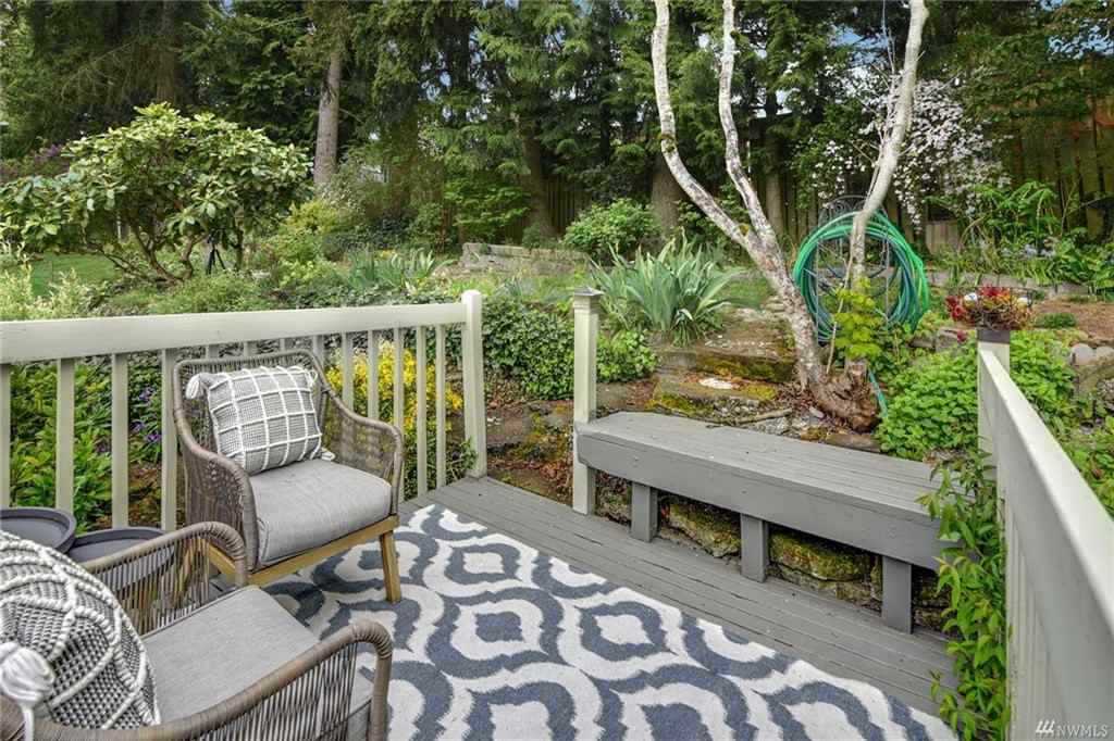 221 218th Place Southwest - Photo 6 of 6