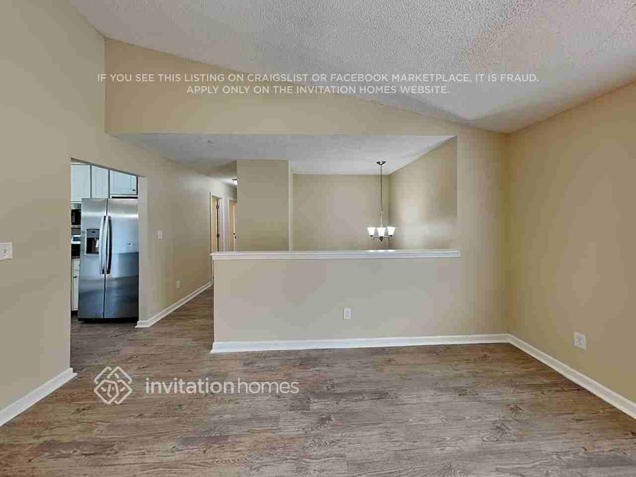 869 Tramore Dr - Photo 4 of 20