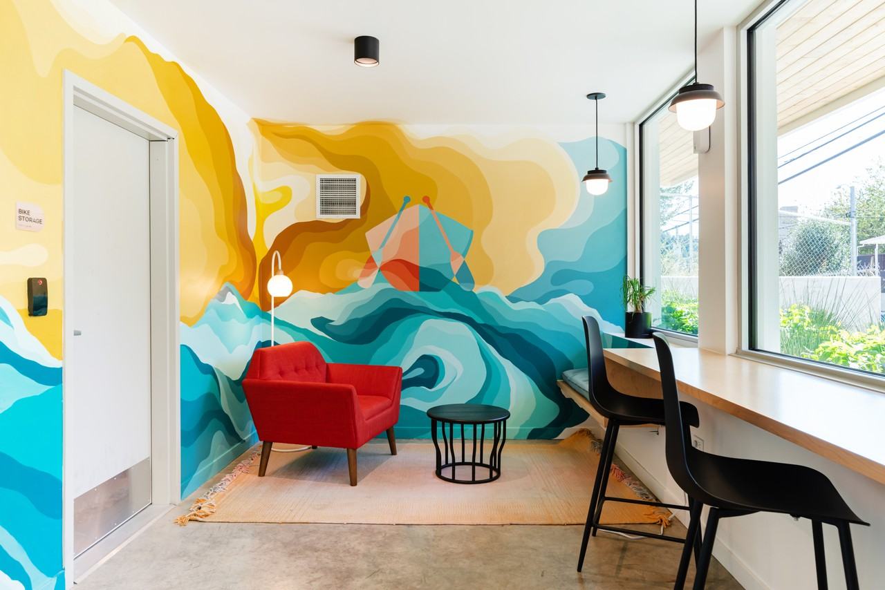 Rowlock - Photo 6 of 96