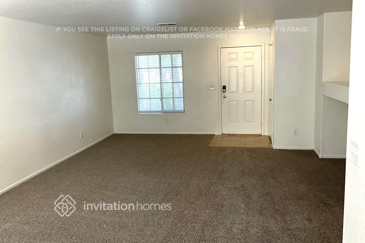4921 Apache Valley Ave - Photo 2 of 18