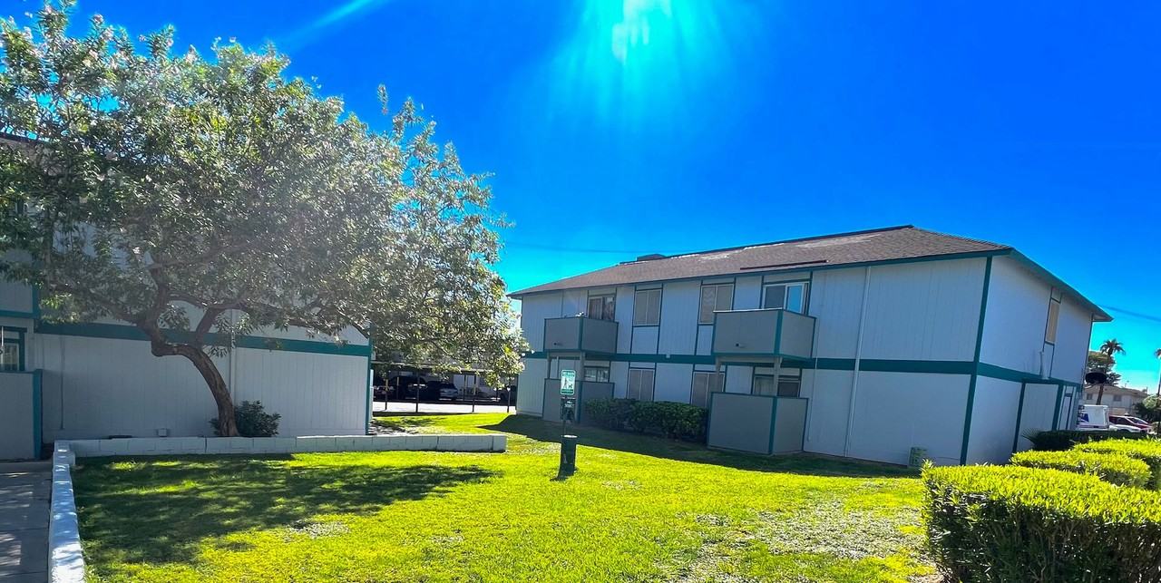 Canyon Club Apartments - Photo 7 of 25