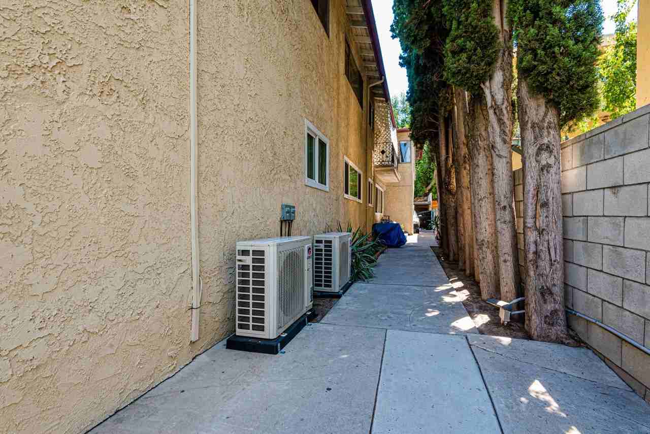 4324 Ventura Canyon Ave (near Ventura Blvd) Gem - Photo 5 of 8