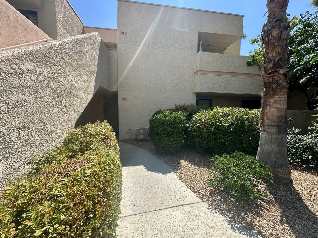 1631 S Cerritos Dr - Photo 2 of 25