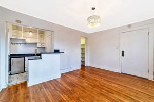 featured image of 1226 N Marion St