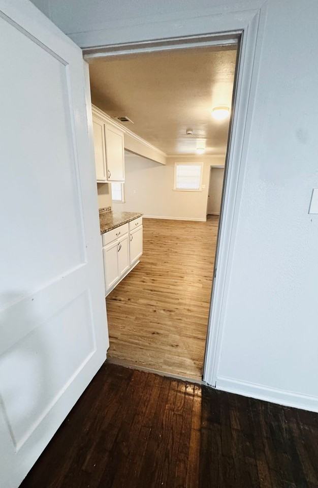 4431 Adams Ave - Photo 3 of 42
