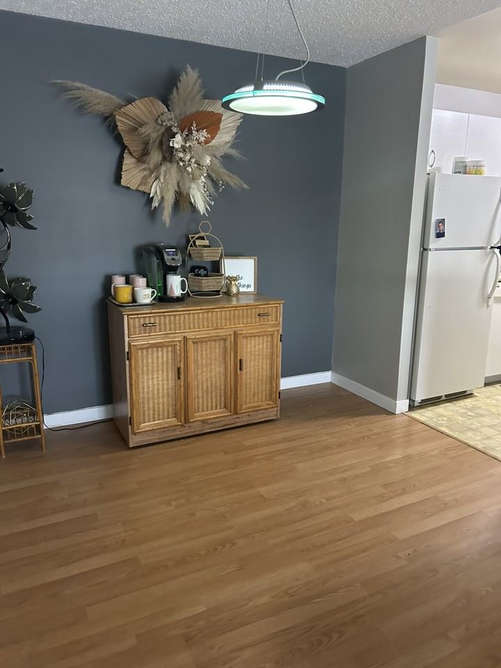 197 Victor Lewis Dr - Photo 2 of 14