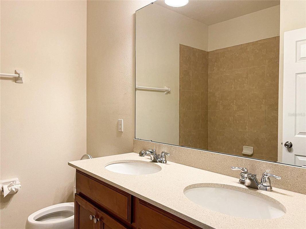 8210 Mystic View Way - Photo 3 of 17