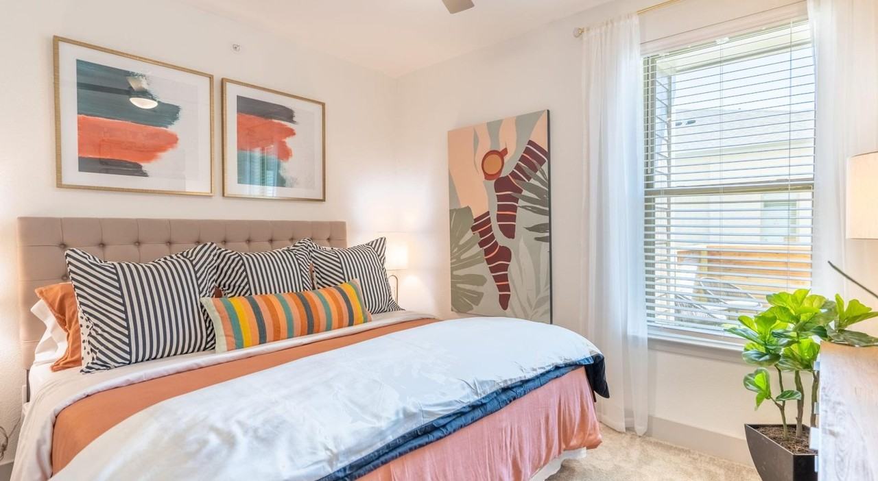 348 Main St #3-317 - Photo 4 of 8