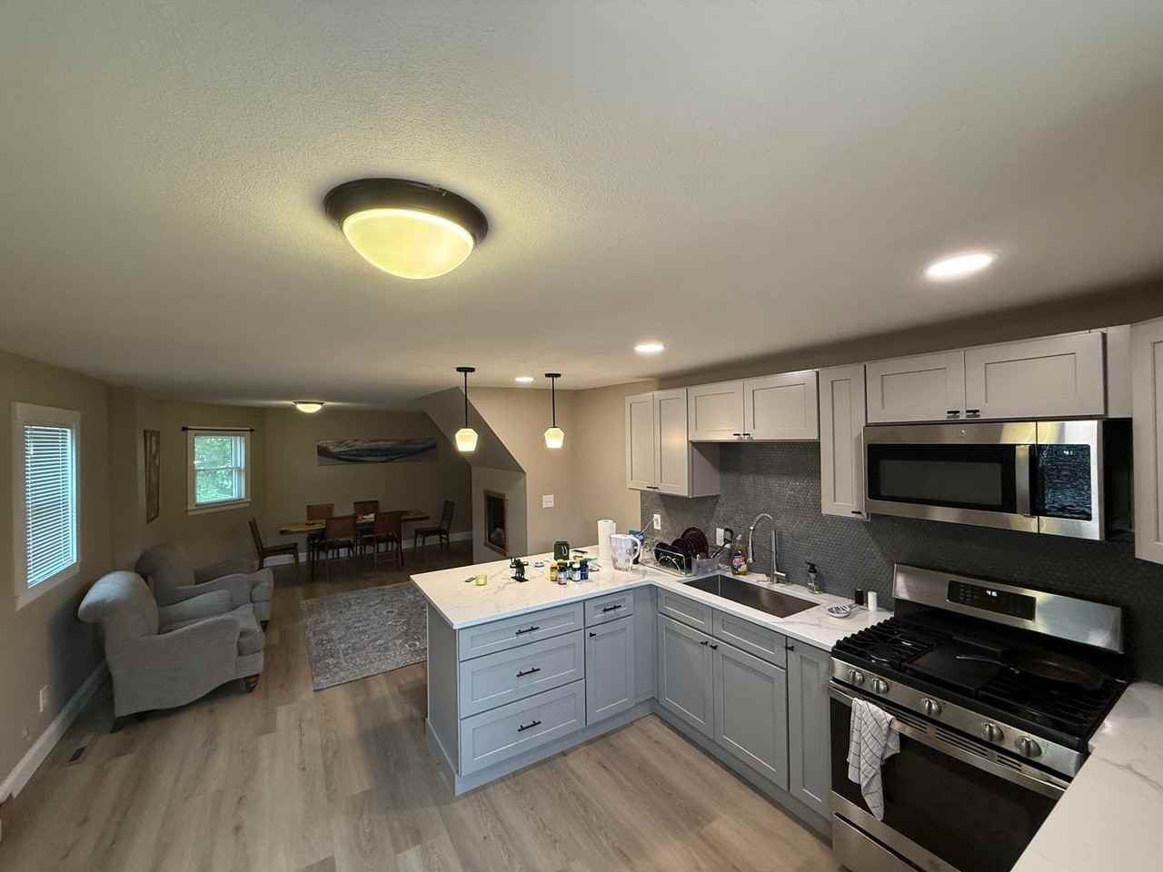 217 E Seneca St #REAR - Photo 3 of 12