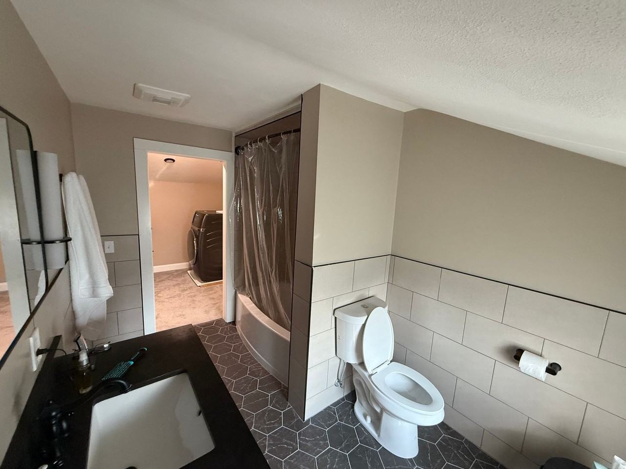 217 E Seneca St #REAR - Photo 7 of 12